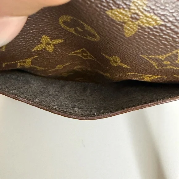 Louis Vuitton Saint Cloud MM Monogram Crossbody Bag St. Cloud - Picture 14 of 15